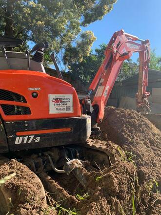 MINI EXCAVATOR FOR HIRE WITH OPERATOR