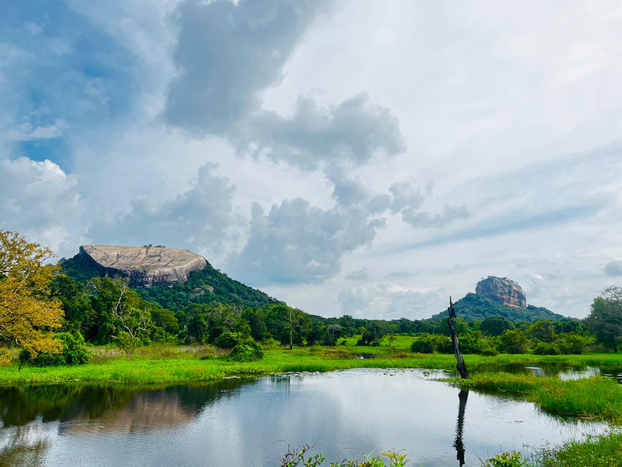 HALF-COMPLETED VILLA FOR SALE IN SIGIRIYA