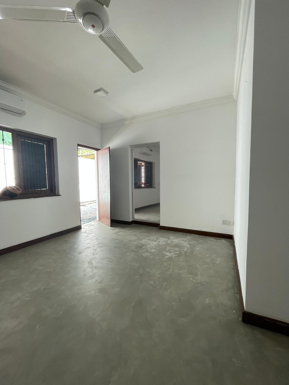 LUXURY HOUSE FOR RENT | DE FONSEKA PL COLOMBO 03 COLOMBO